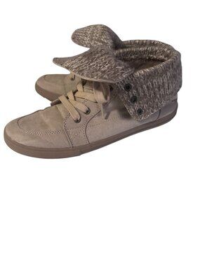 Rocket Dog tan sweater top fold down boots size 8.5